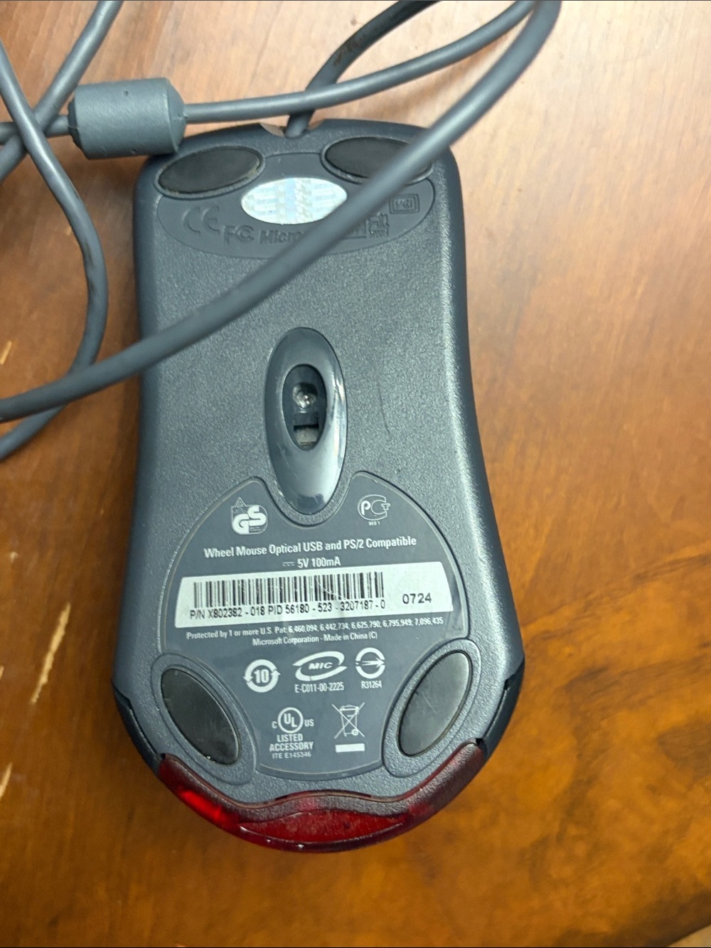 Microsoft Black USB Wired Mouse/PS2 compatible with Gray Cable and Red Accent - Picture 5 of 5